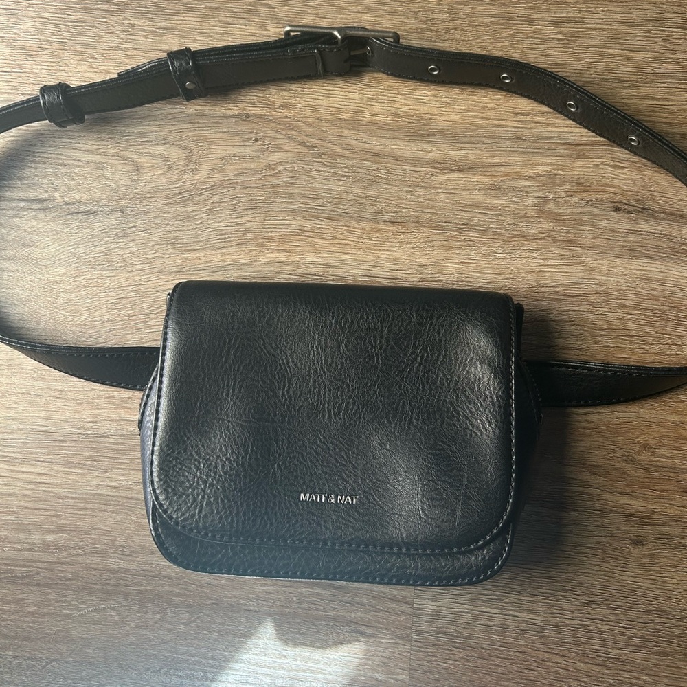 Matt & Nat Small Black Vegan Leather Belt Bag